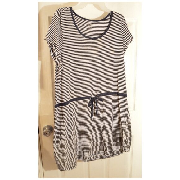 Izod Women's Long Blouse Short Sleeve Top Shirt Size XL - Picture 1 of 3